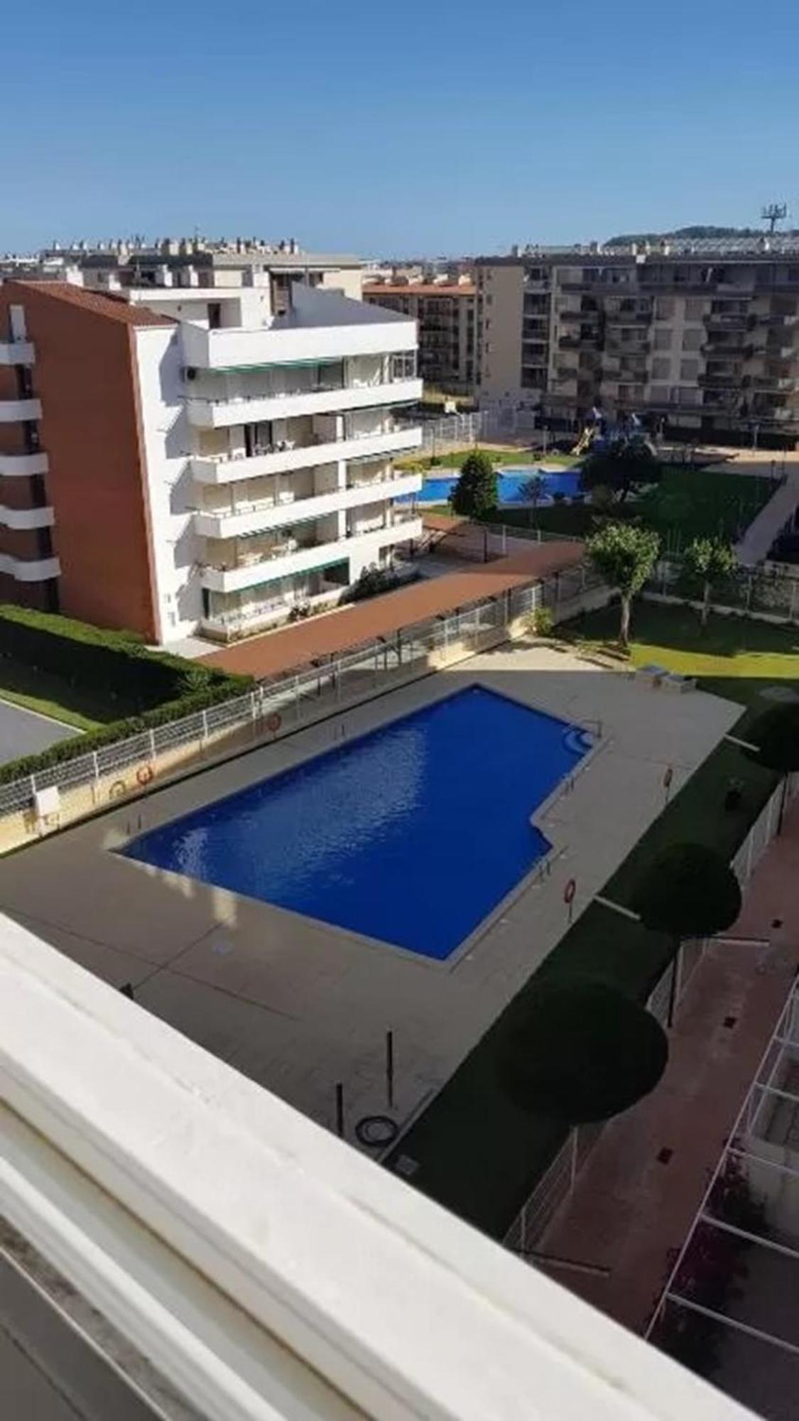 Costa Daurada Apartaments - Aquario Pineda ลาปีเนดา ภายนอก รูปภาพ